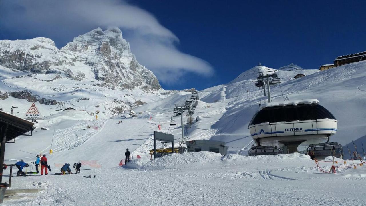 Hotel Lyskamm เบรยล์-แชร์วิเนีย ภายนอก รูปภาพ