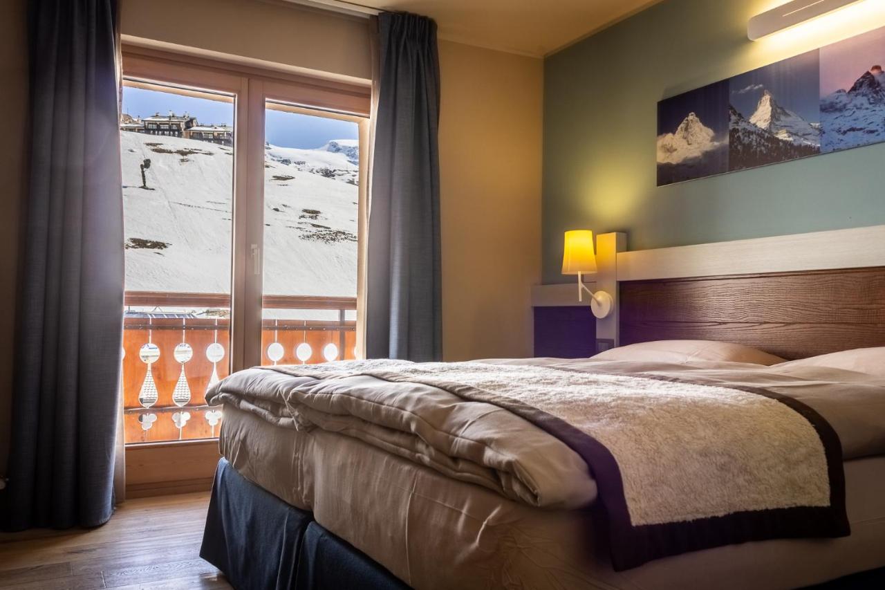 Hotel Lyskamm เบรยล์-แชร์วิเนีย ภายนอก รูปภาพ
