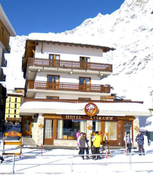 Hotel Lyskamm เบรยล์-แชร์วิเนีย ภายนอก รูปภาพ